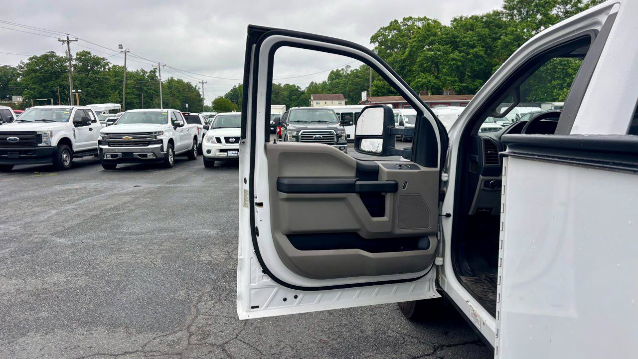 Used 2018 Ford F350 XL w/ Power Equipment Group RWD image 11