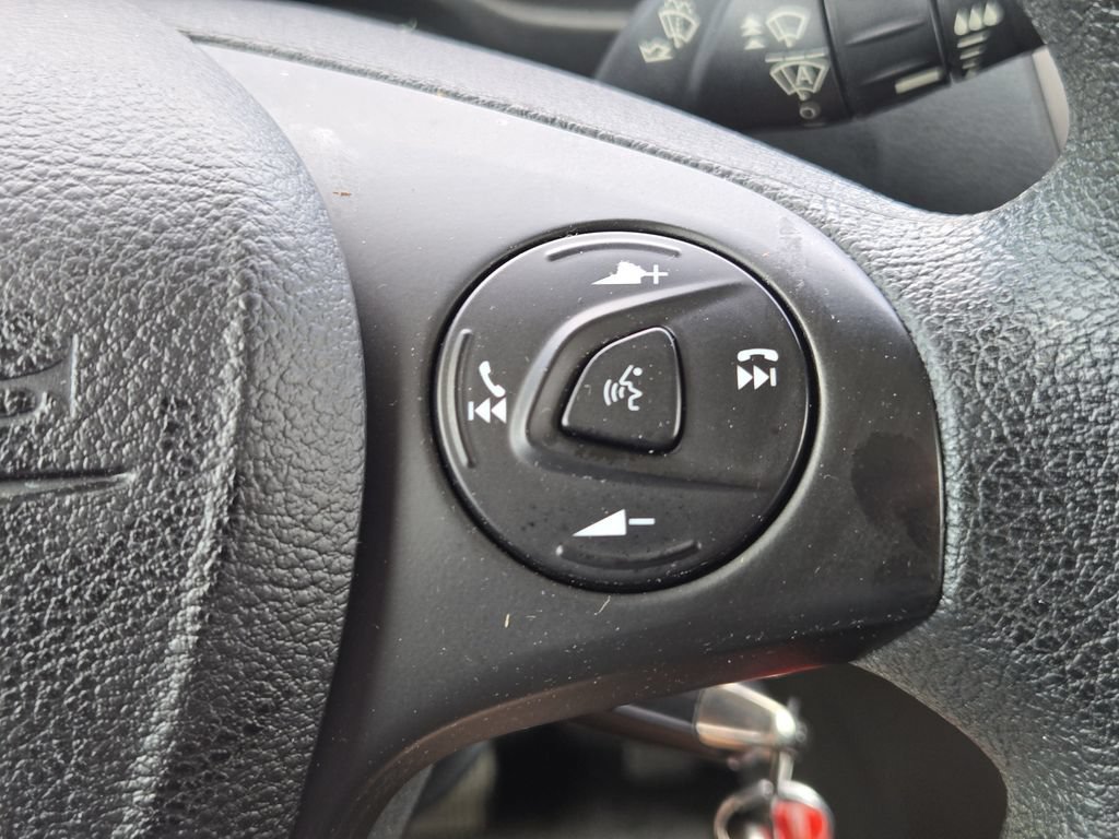 Used 2020 Ford Transit Connect XL FWD image 28