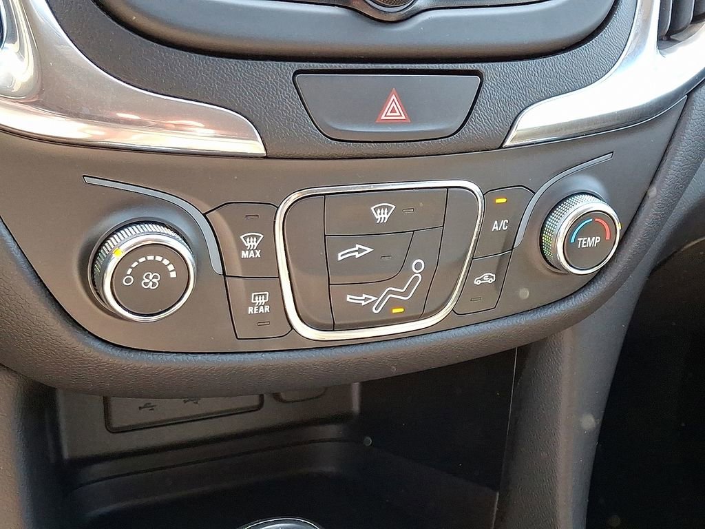 Used 2020 Chevrolet Equinox LT image 16