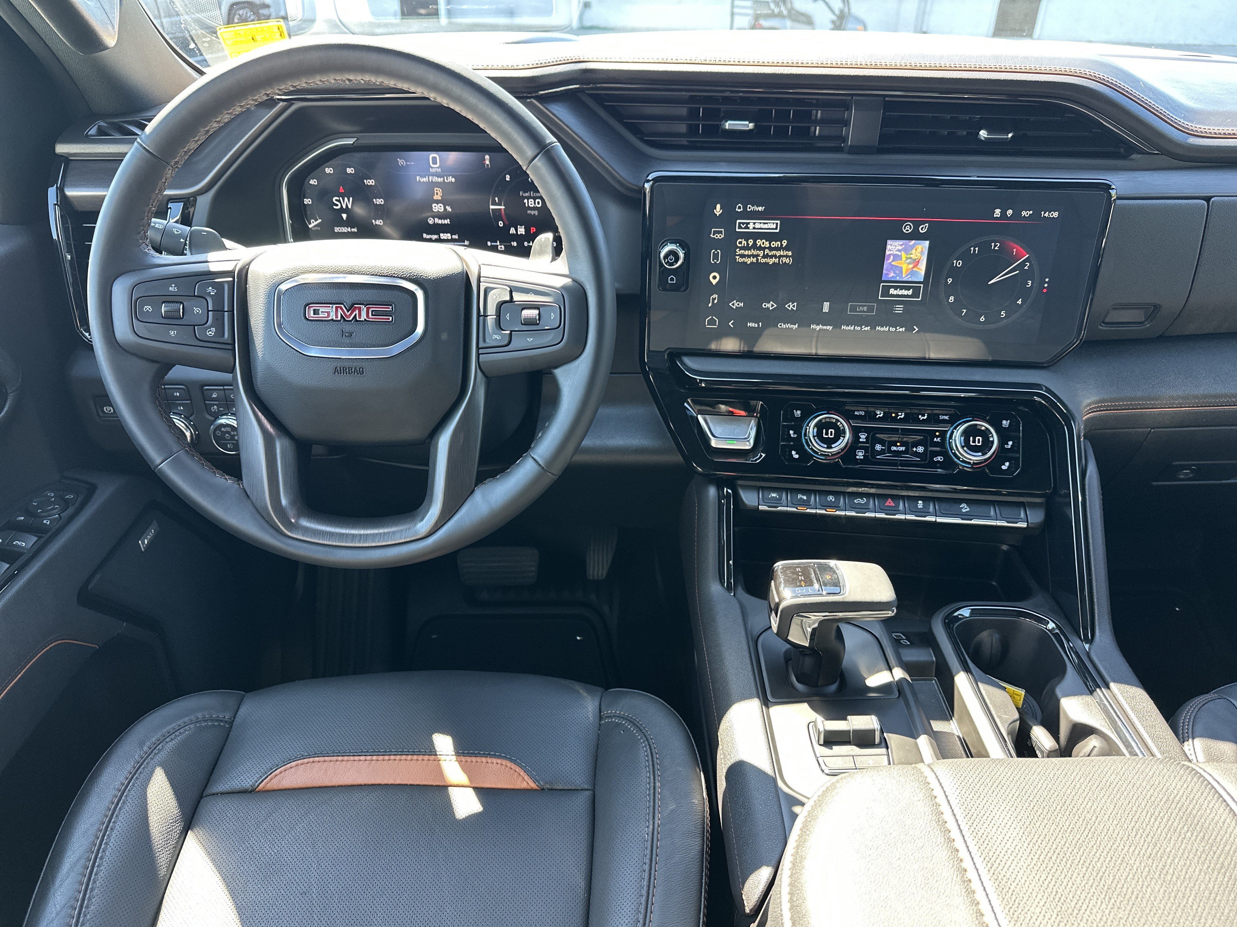 Used 2026 GMC Sierra 1500 AT4 w/ AT4 Premium Package AWD/4WD image 16