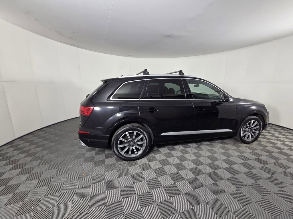 Used 2019 Audi Q7 3.0T Premium Plus w/ Premium Plus Package image 6