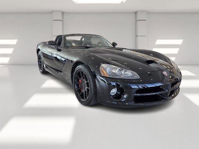 Used 2004 Dodge Viper SRT-10 image 14