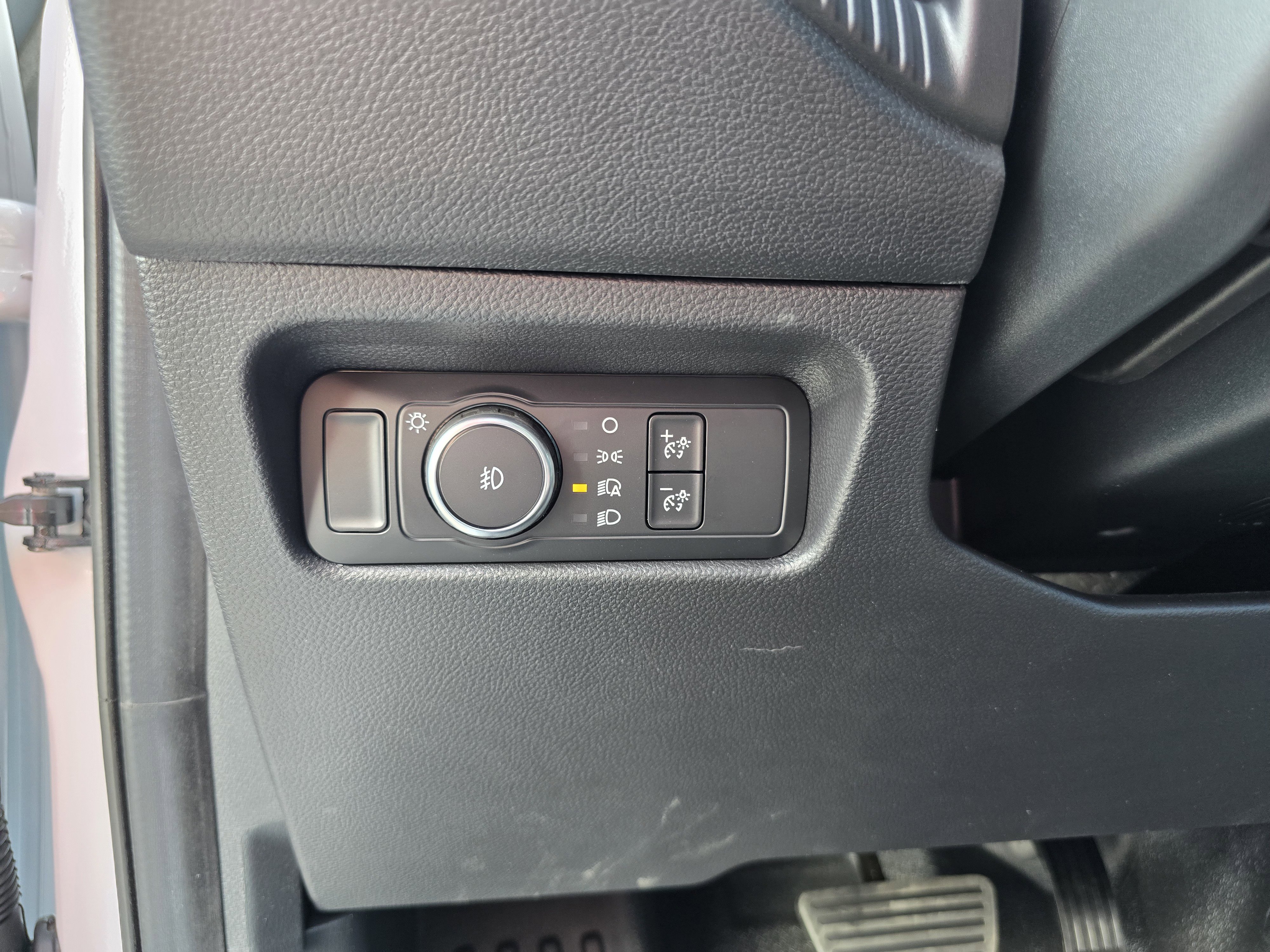 New 2025 Ford Ranger XL image 18