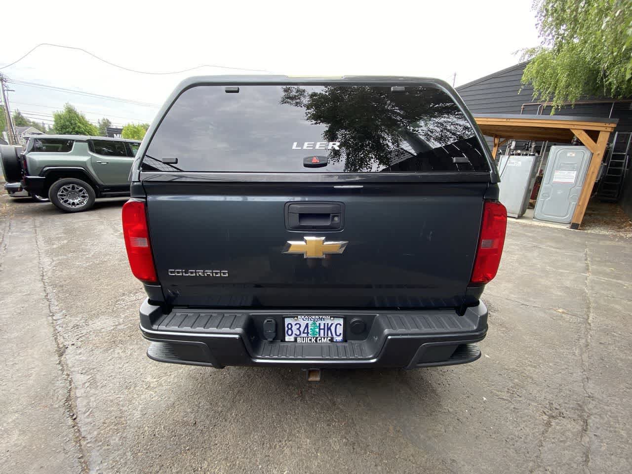 Used 2015 Chevrolet Colorado Z71 AWD/4WD image 5