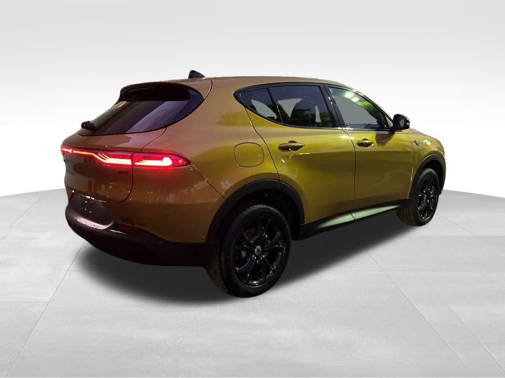 New 2024 Dodge Hornet GT w/ Tech Pack w/o Parking image 3