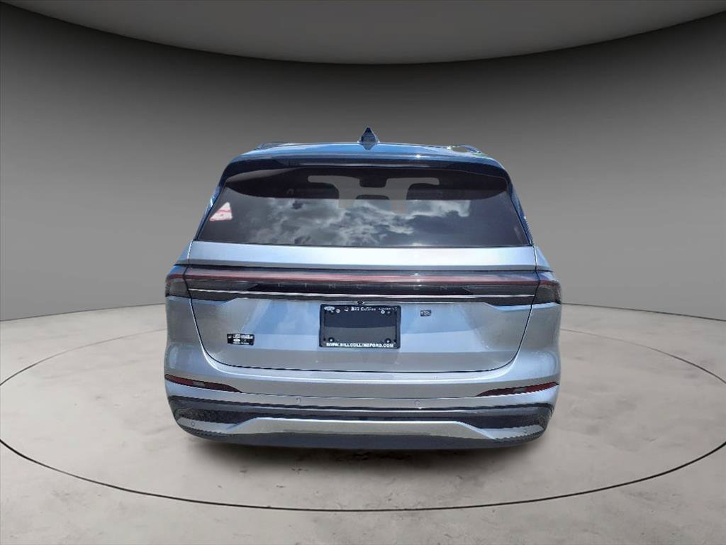 New 2025 Lincoln Nautilus Reserve w/ Jet Appearance Package AWD/4WD image 9