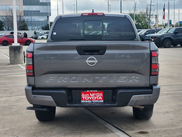 Used 2025 Nissan Frontier SV RWD image 6