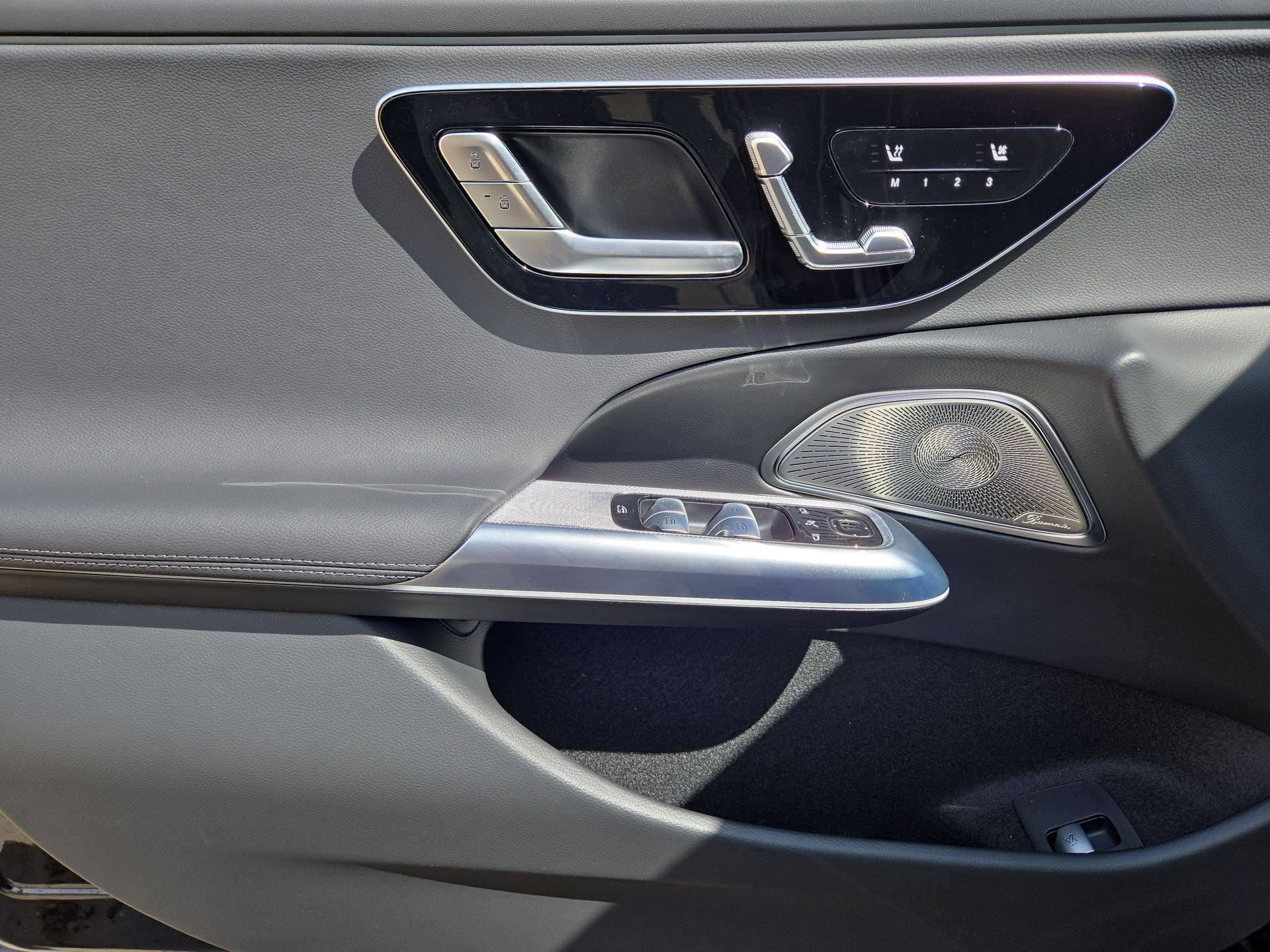 New 2025 Mercedes-Benz E 350 4MATIC Sedan image 15