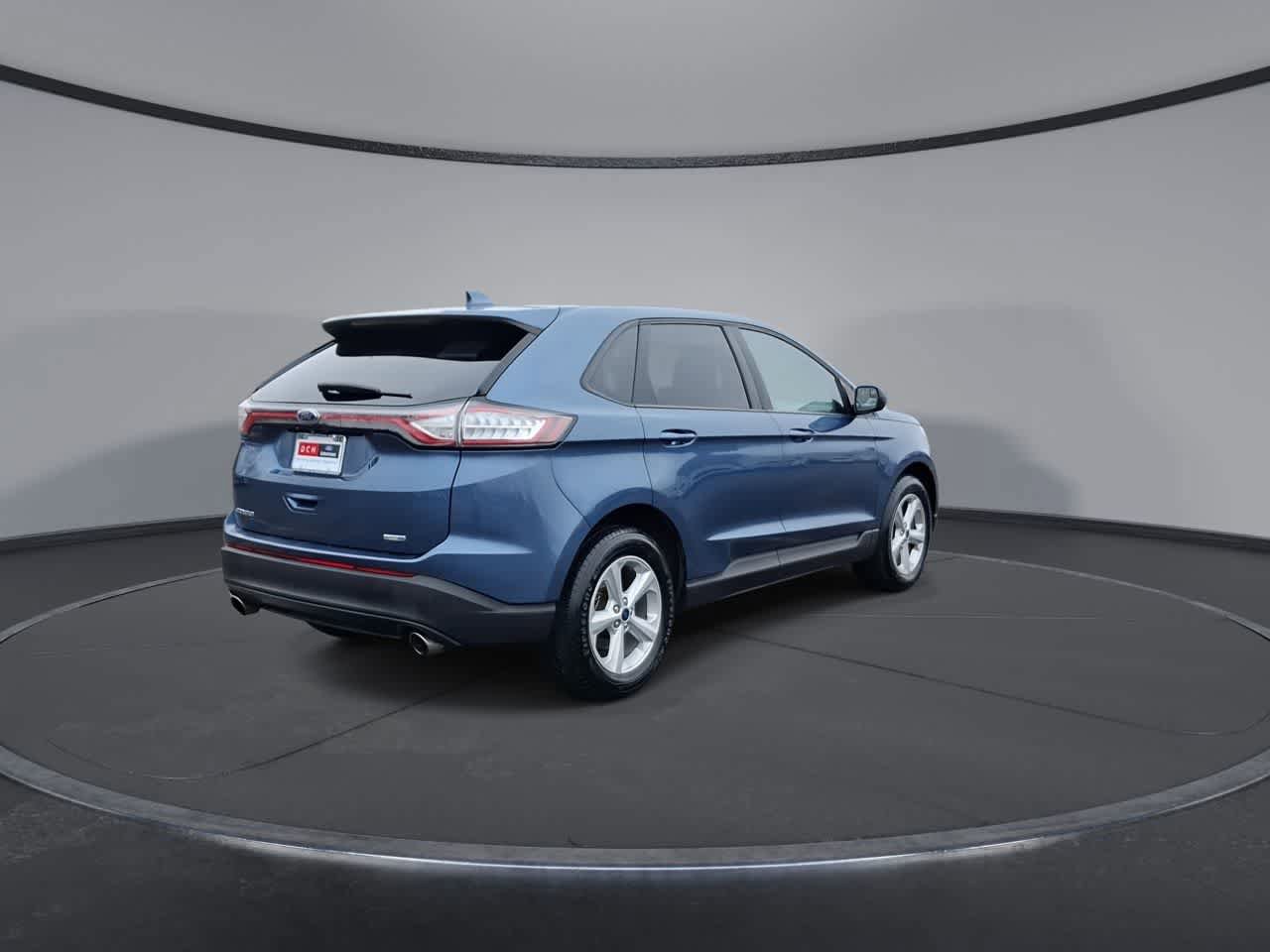 Used 2018 Ford Edge SE image 8