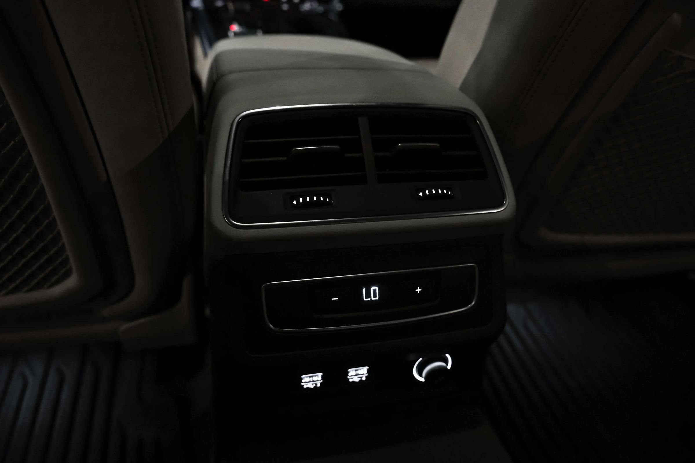 Used 2019 Audi A6 3.0T Premium Plus image 36