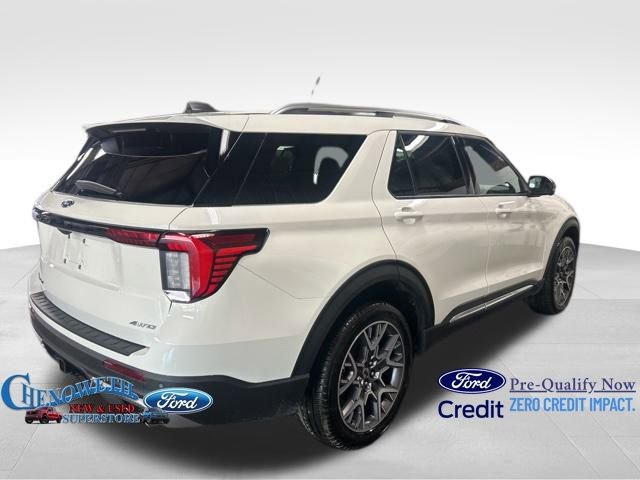 New 2025 Ford Explorer Platinum w/ Ultimate Package image 5