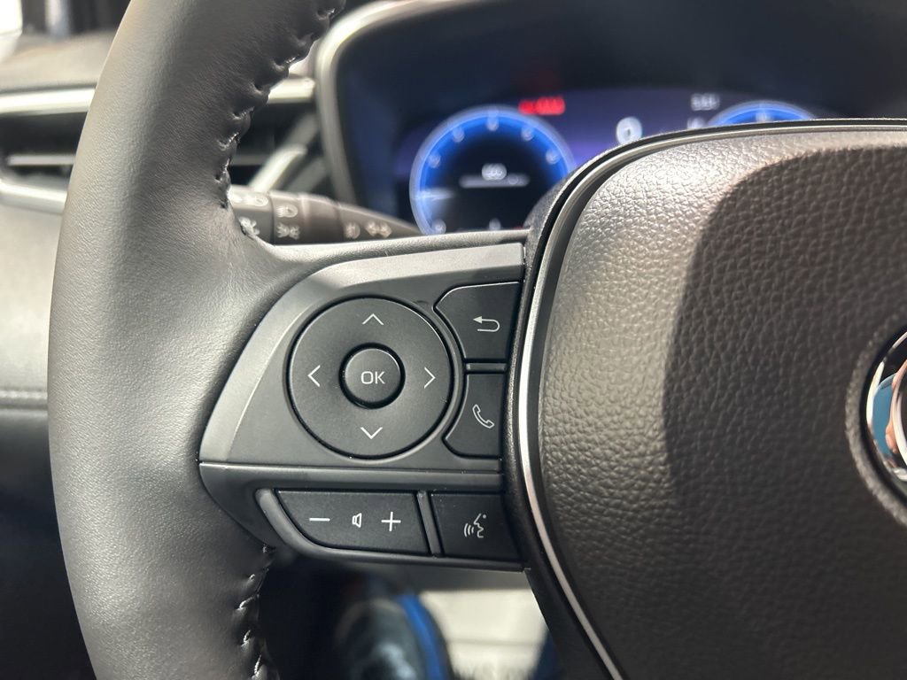 Used 2026 Toyota Corolla Cross XLE w/ Convenience Package image 25