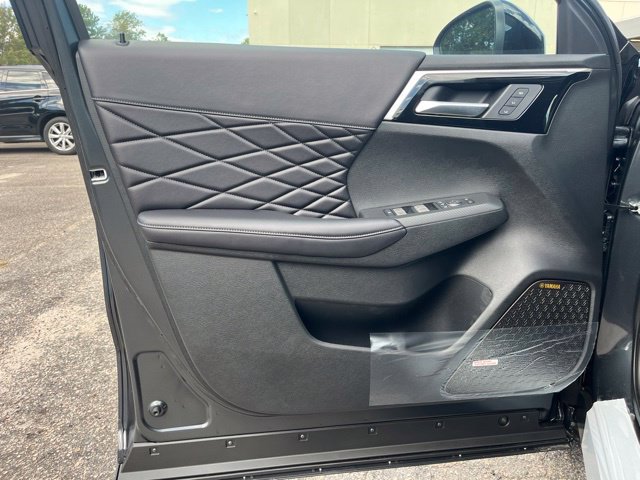 New 2026 Mitsubishi Outlander 4WD Plug-In Hybrid image 14