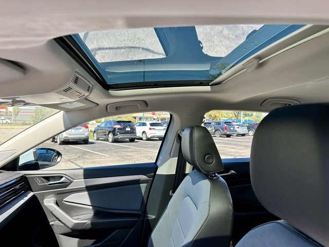 New 2026 Volkswagen Jetta SE image 15