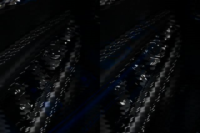 New 2026 Lincoln Corsair Premiere image 36