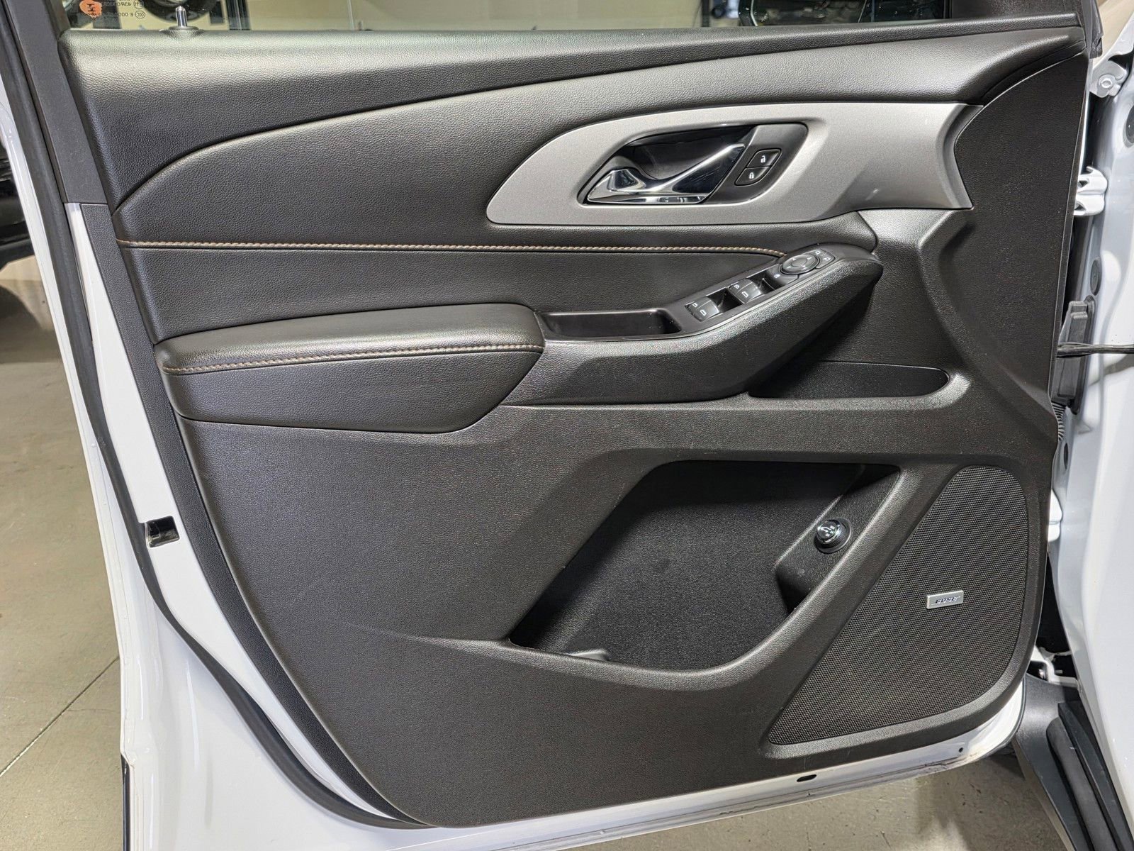 Used 2020 Chevrolet Traverse RS image 21