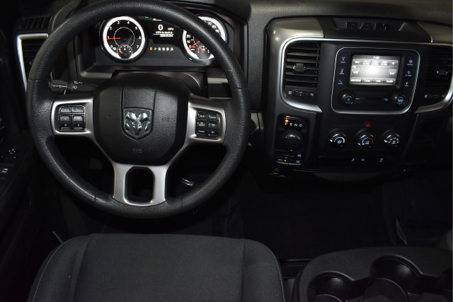 Used 2024 RAM 1500 Warlock AWD/4WD image 23