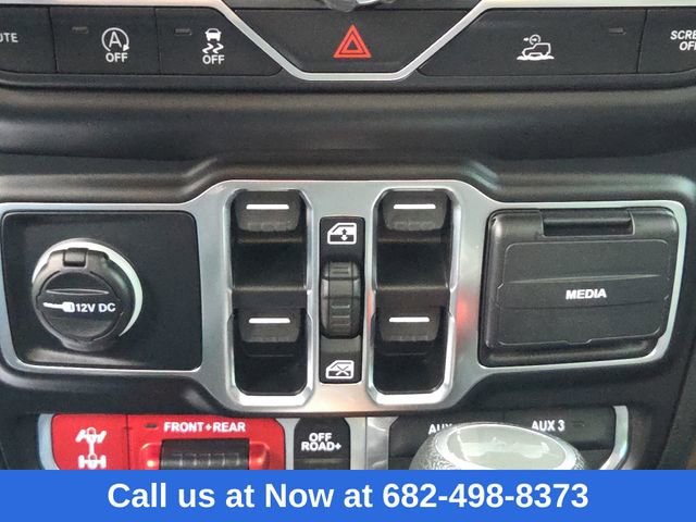 Used 2021 Jeep Wrangler Unlimited Rubicon w/ Xtreme Recon 35" Tire Package image 22