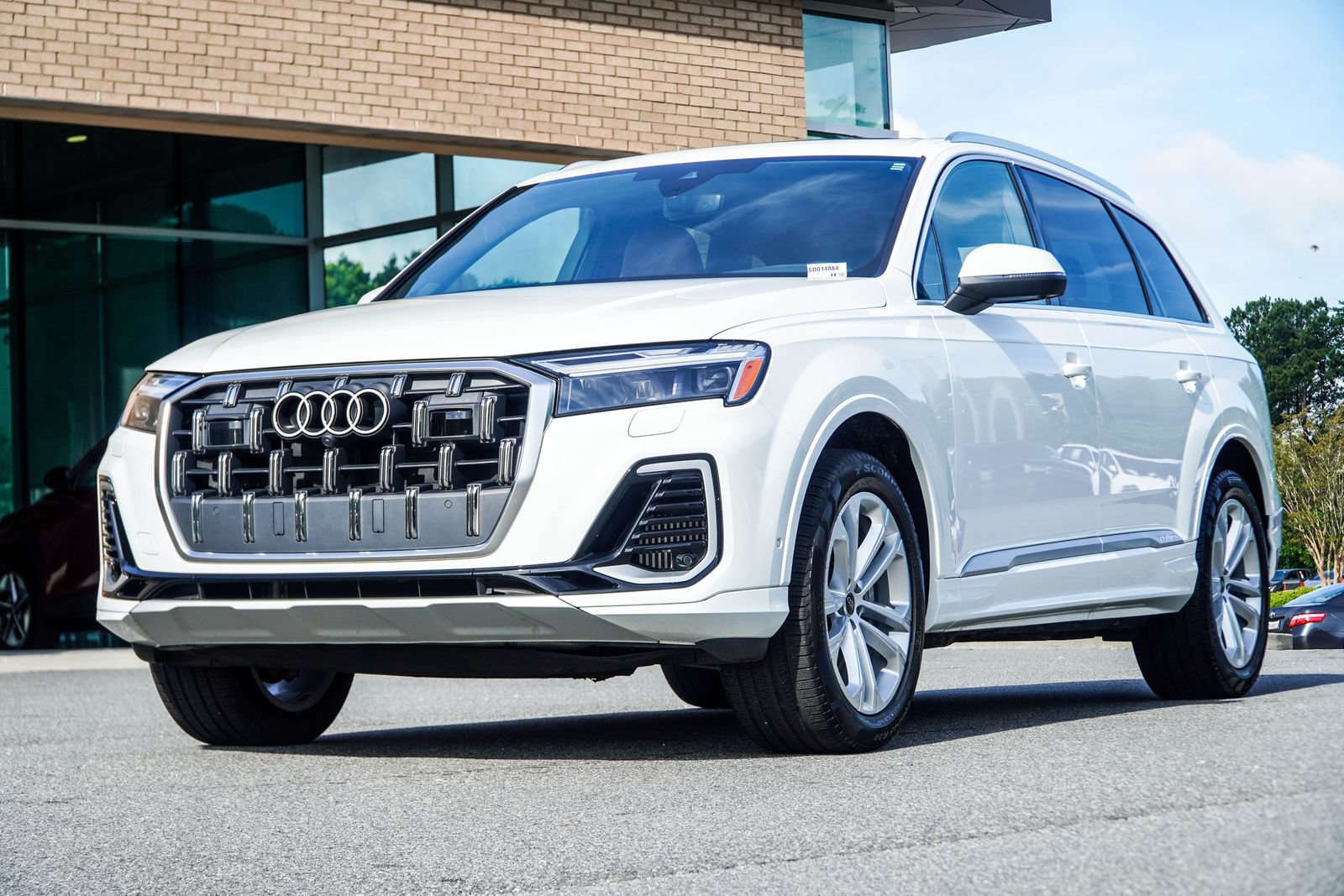 Used 2025 Audi Q7 3.0T Premium Plus AWD/4WD image 9