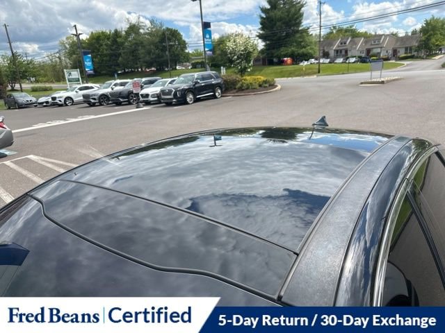 Used 2018 Kia Optima EX w/ Premium Package FWD image 4