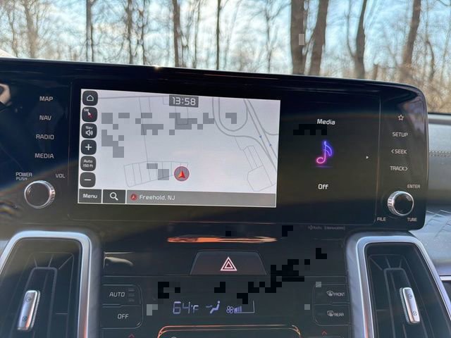 Used 2023 Kia Sorento EX image 27