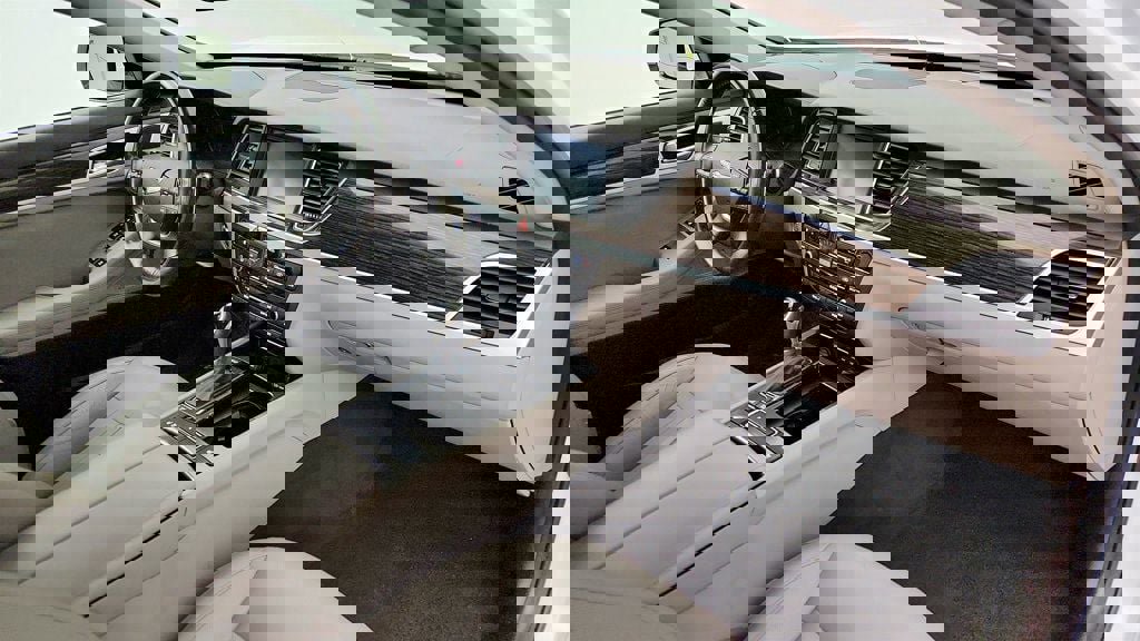 Used 2017 Genesis G80 3.8 w/ Option Group 02 image 25