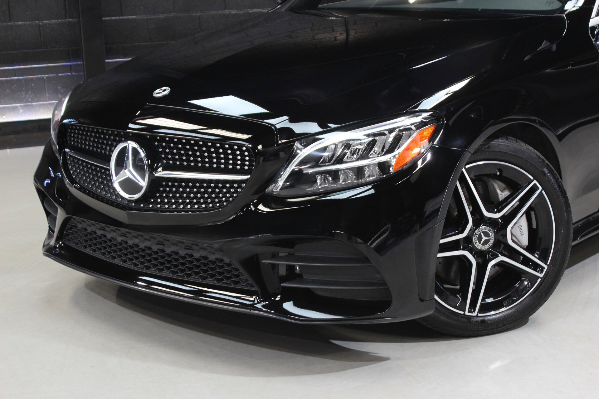 Used 2023 Mercedes-Benz C 300 Cabriolet w/ AMG Line image 5
