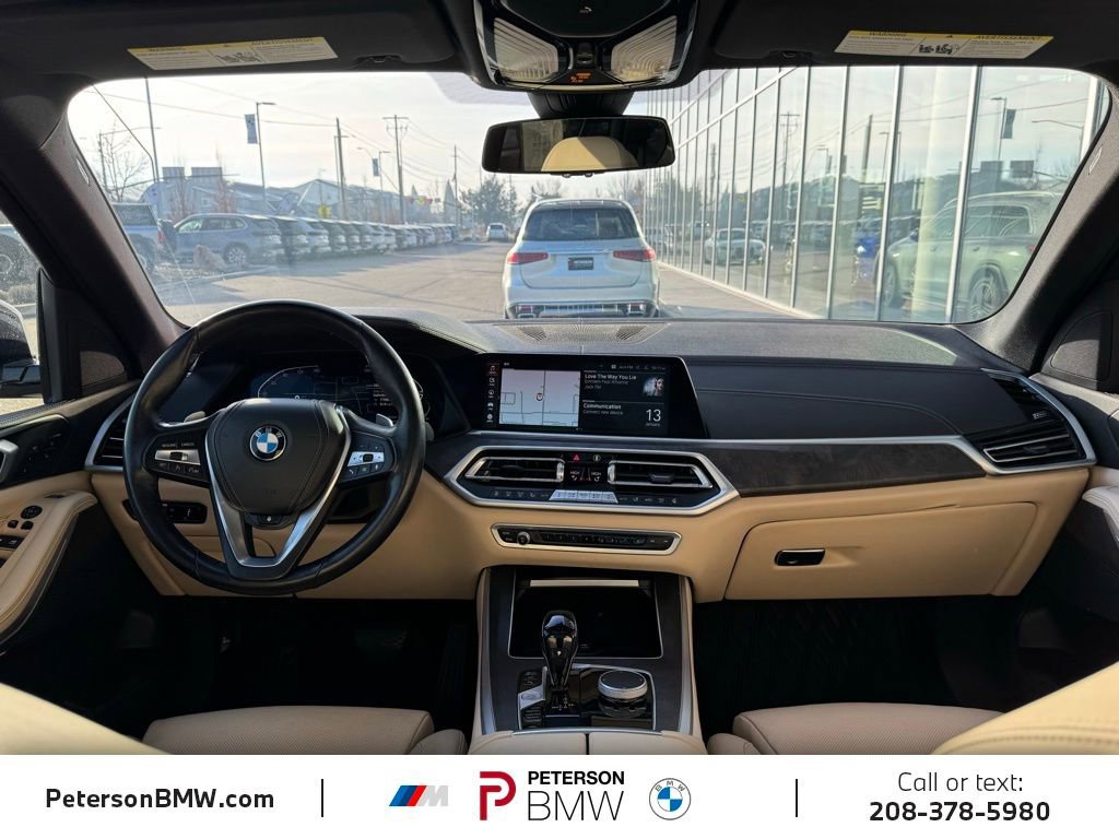 Used 2022 BMW X5 xDrive40i w/ Luxury Seating Package image 2