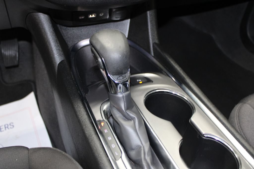 Used 2024 Chevrolet Malibu LT FWD image 37