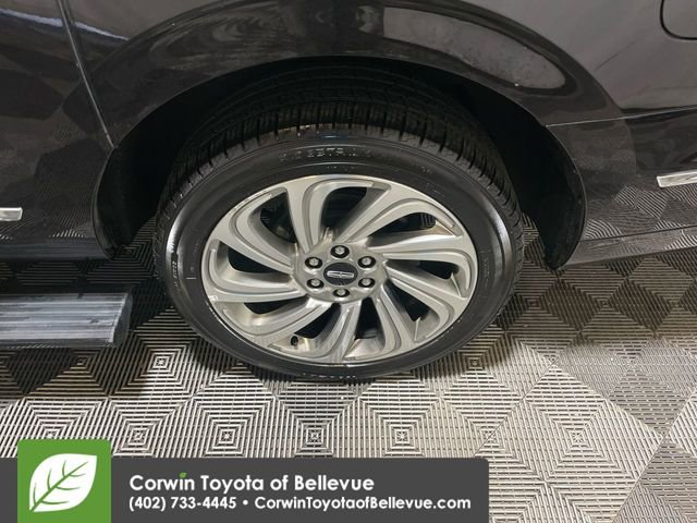 Used 2024 Lincoln Navigator L 4WD image 25