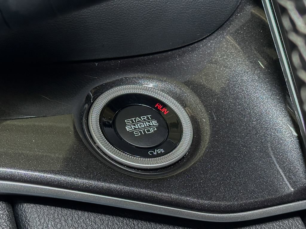 Certified 2023 Jeep Grand Cherokee Altitude image 37