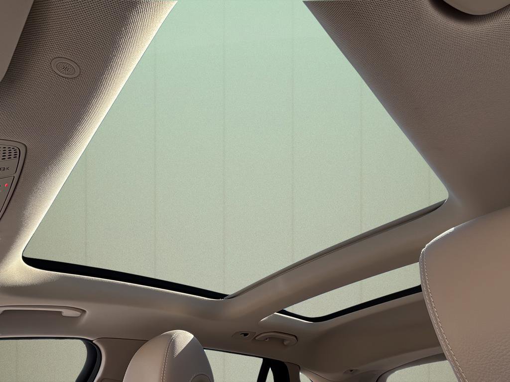 Used 2020 Mercedes-Benz GLC 300 4MATIC image 37