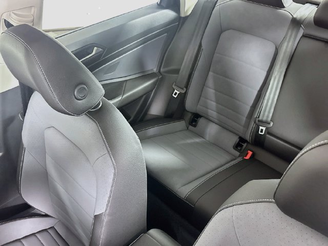 New 2027 Volkswagen Jetta SE FWD image 21