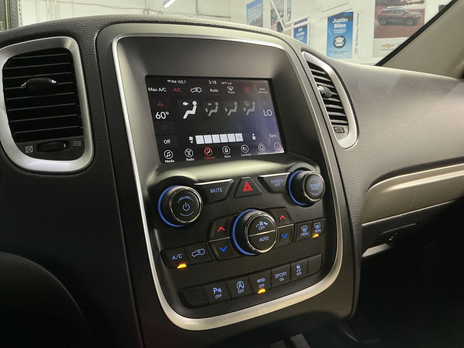 Used 2019 Dodge Durango SXT image 28