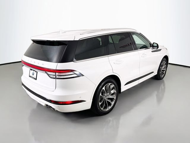 Used 2022 Lincoln Aviator Grand Touring w/ Equipment Group 301A image 7