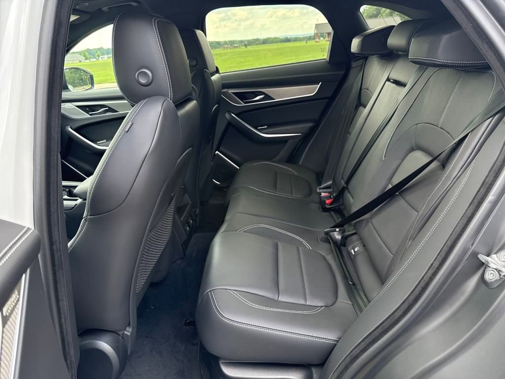 New 2026 Jaguar F-PACE R-Dynamic S image 15