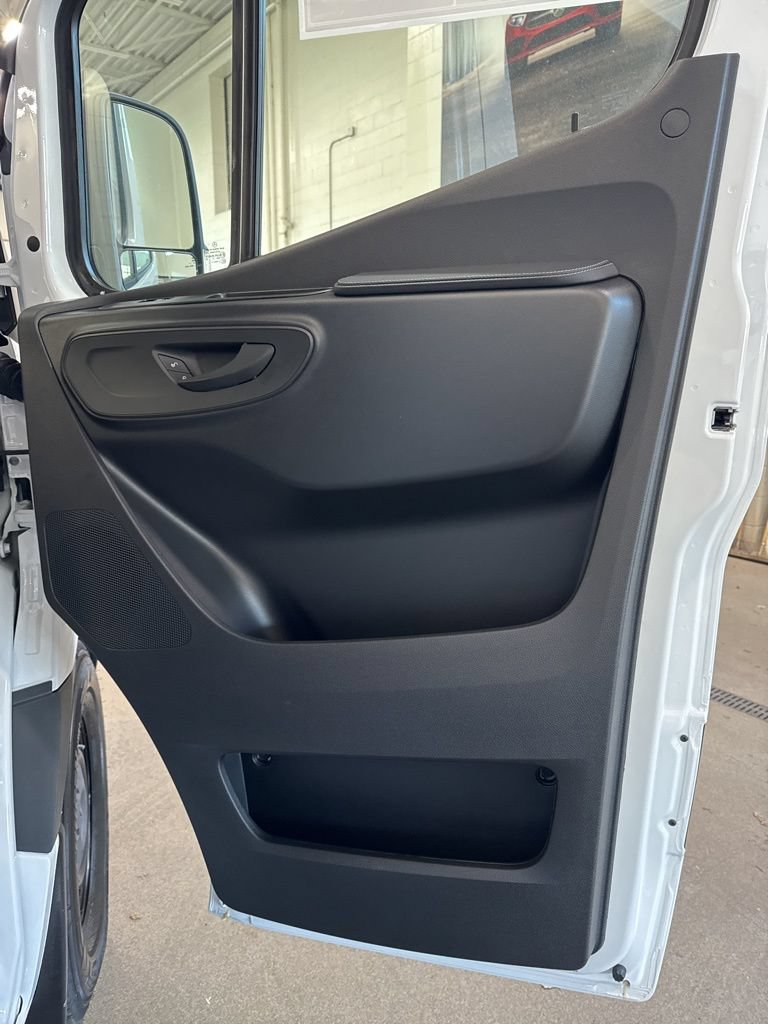 New 2026 Mercedes-Benz Sprinter 2500 image 19