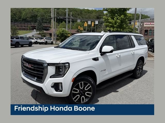 Used 2022 GMC Yukon XL AT4 w/ Technology Package AWD/4WD image 1