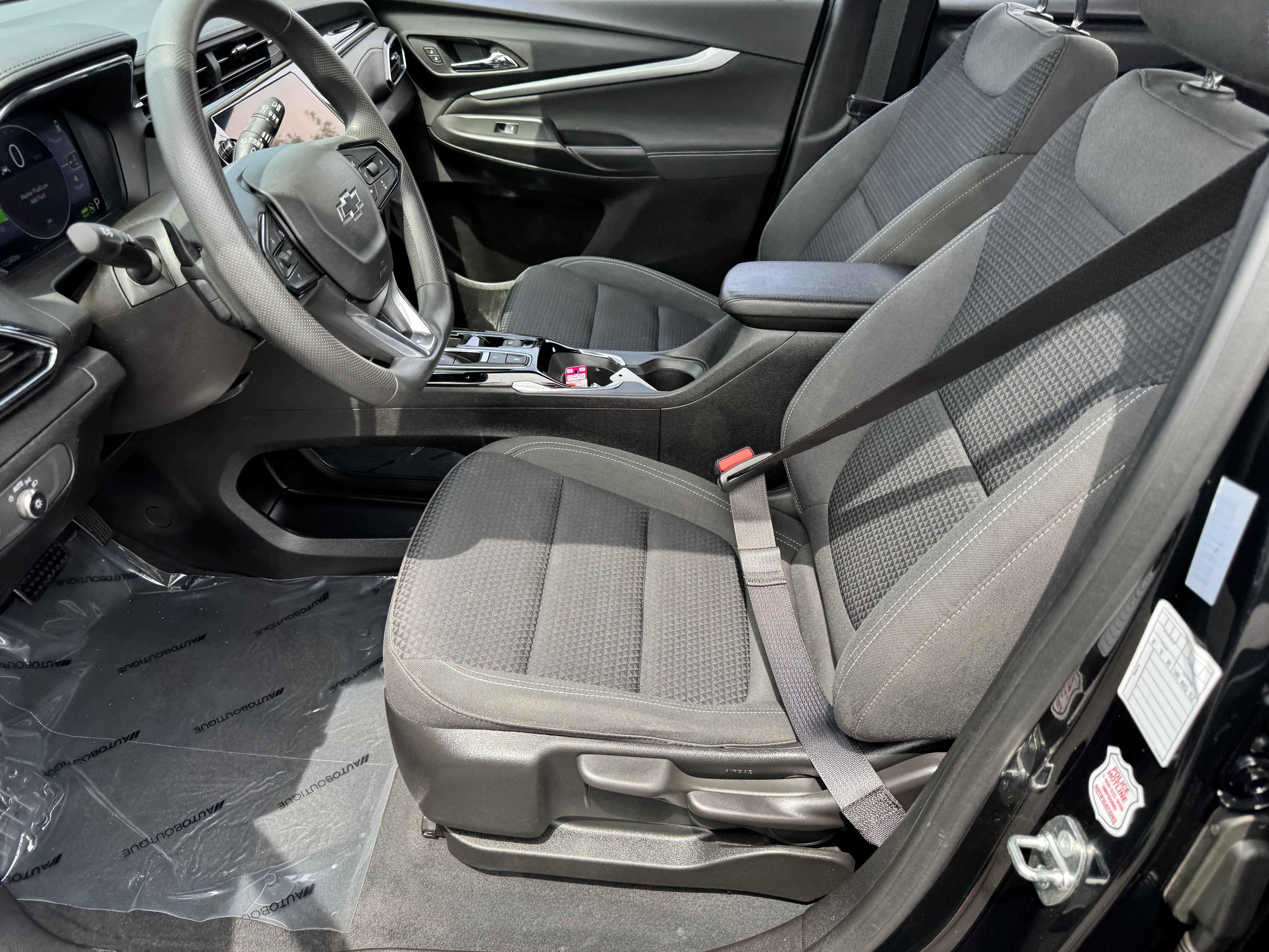 Used 2023 Chevrolet Bolt EUV LT image 7