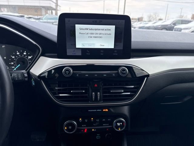 Used 2021 Ford Escape SE w/ Cold Weather Package image 20