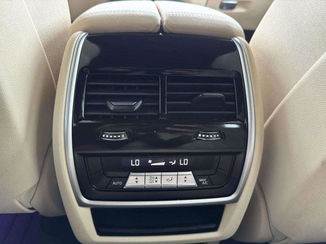 Used 2021 BMW X5 xDrive40i w/ Premium Package AWD/4WD image 41