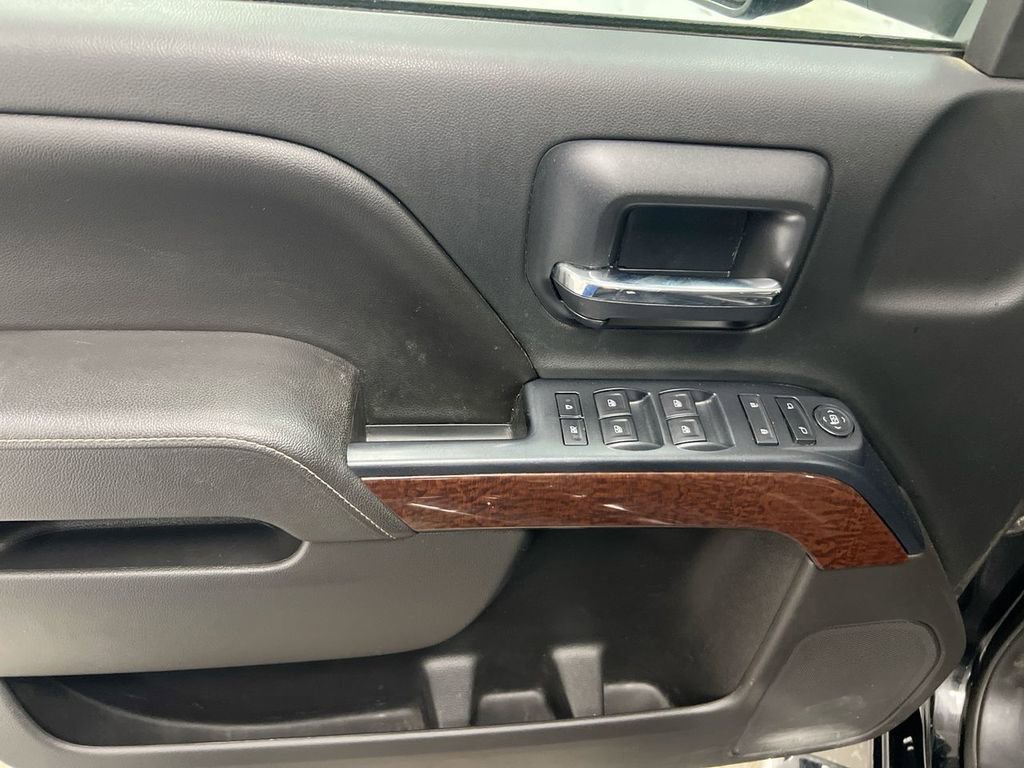 Used 2017 GMC Sierra 1500 SLE w/ SLE Value Package AWD/4WD image 20