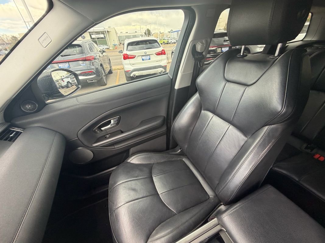 Used 2019 Land Rover Range Rover Evoque SE image 20