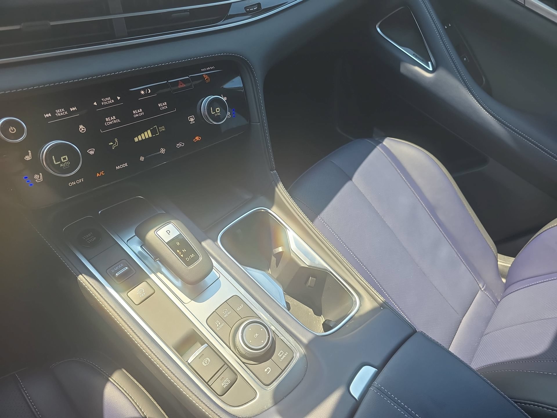 Certified 2026 INFINITI QX60 Sport AWD/4WD image 25