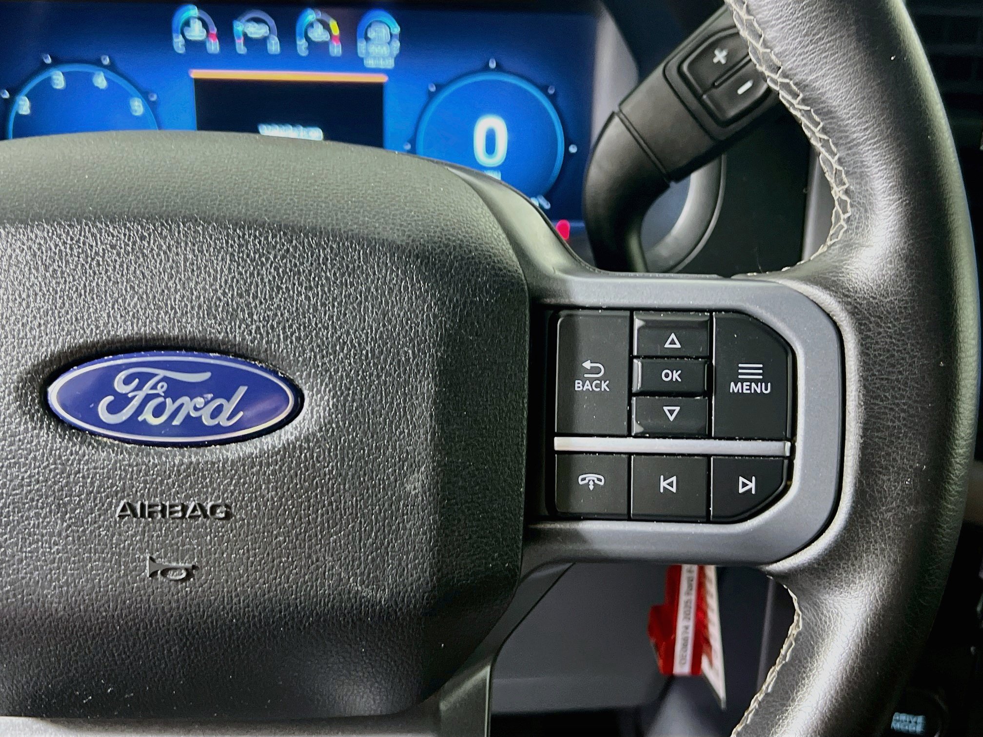 Used 2025 Ford F150 XLT w/ Equipment Group 301A Standard RWD image 19