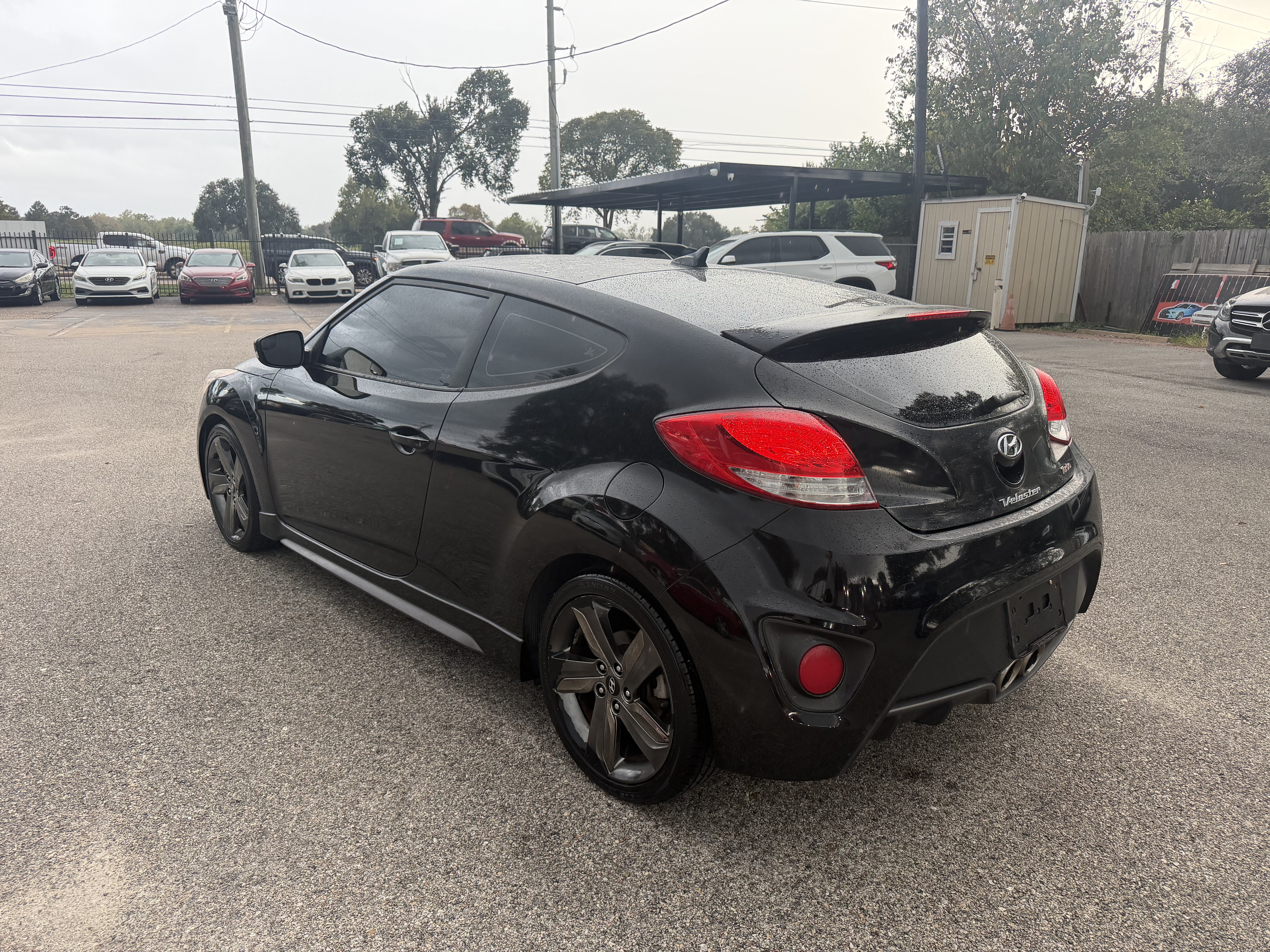 Used 2015 Hyundai Veloster Turbo FWD image 8