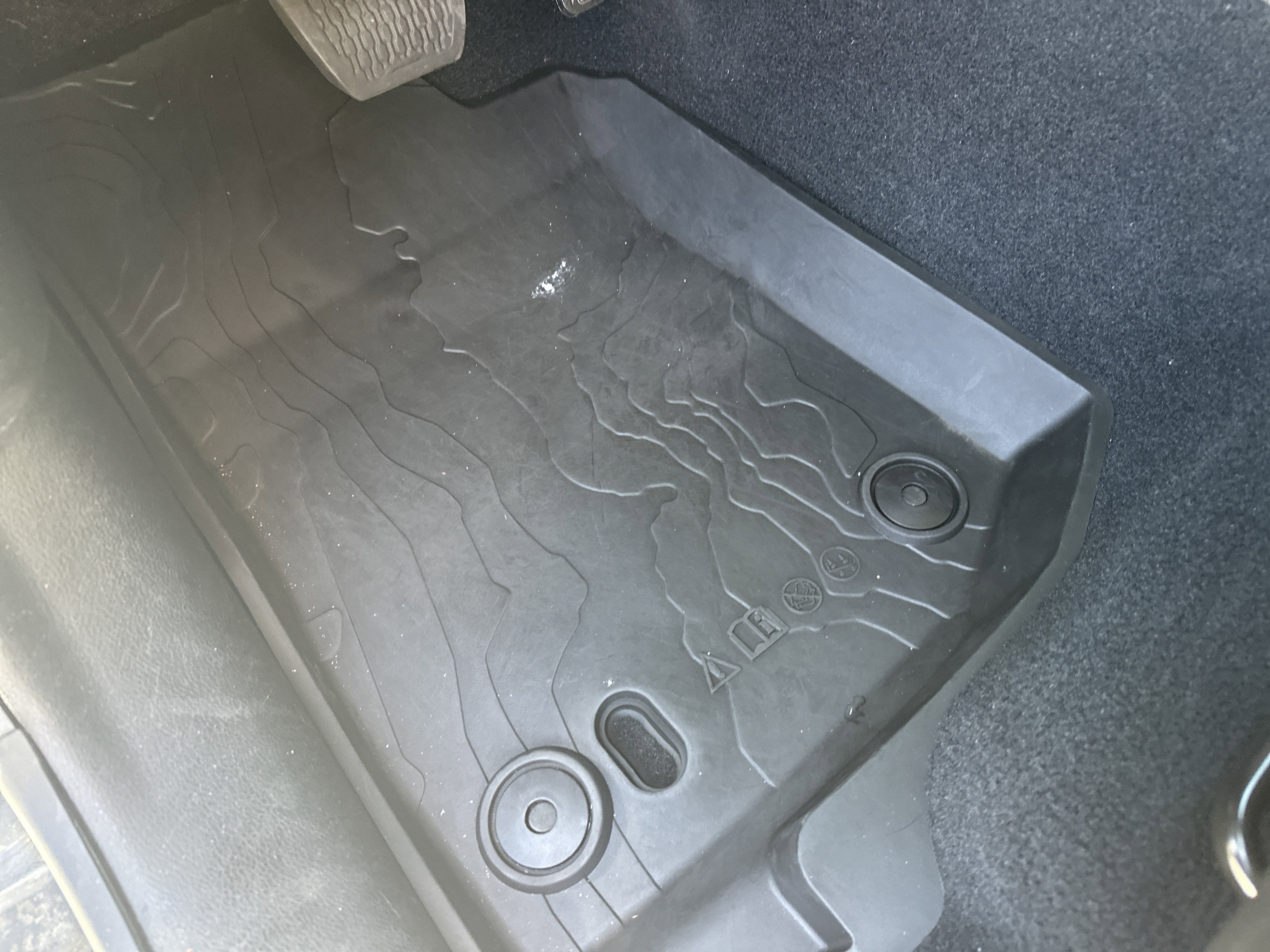 Used 2022 Jeep Gladiator Sport AWD/4WD image 17