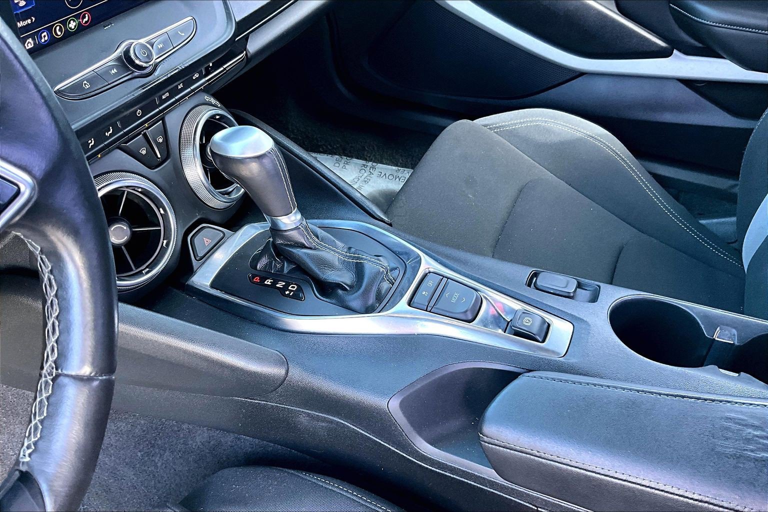 Used 2021 Chevrolet Camaro LT RWD image 13