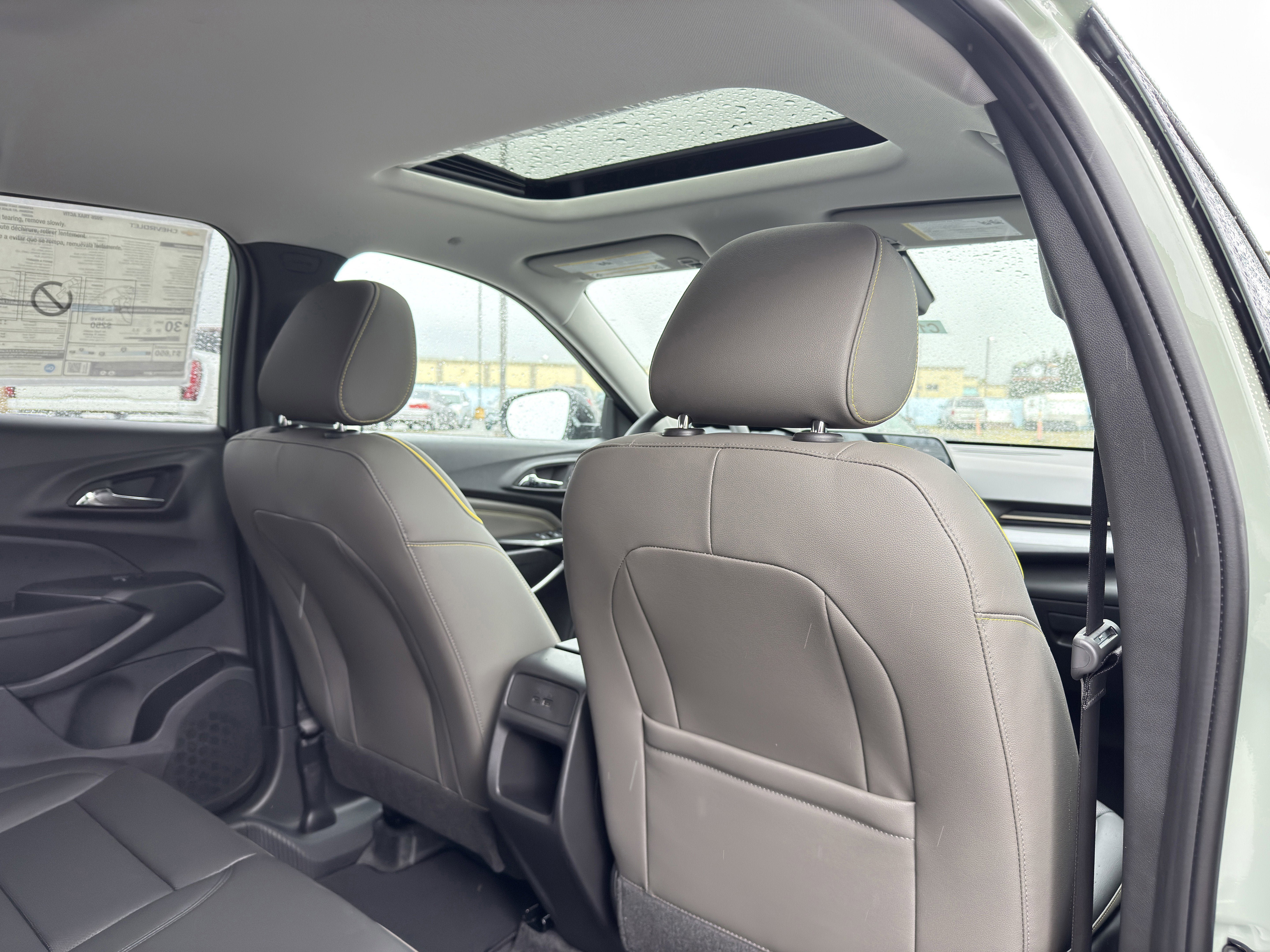 New 2026 Chevrolet Trax ACTIV w/ Sunroof Package FWD image 24