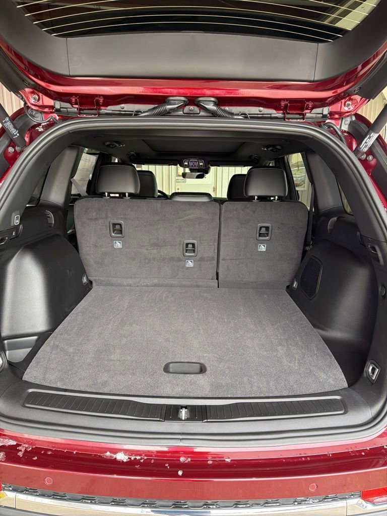 New 2025 Jeep Grand Cherokee Limited image 17